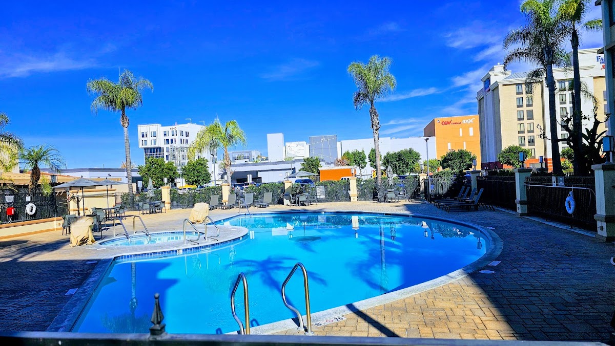 DoubleTree by Hilton Buena Park photo 3