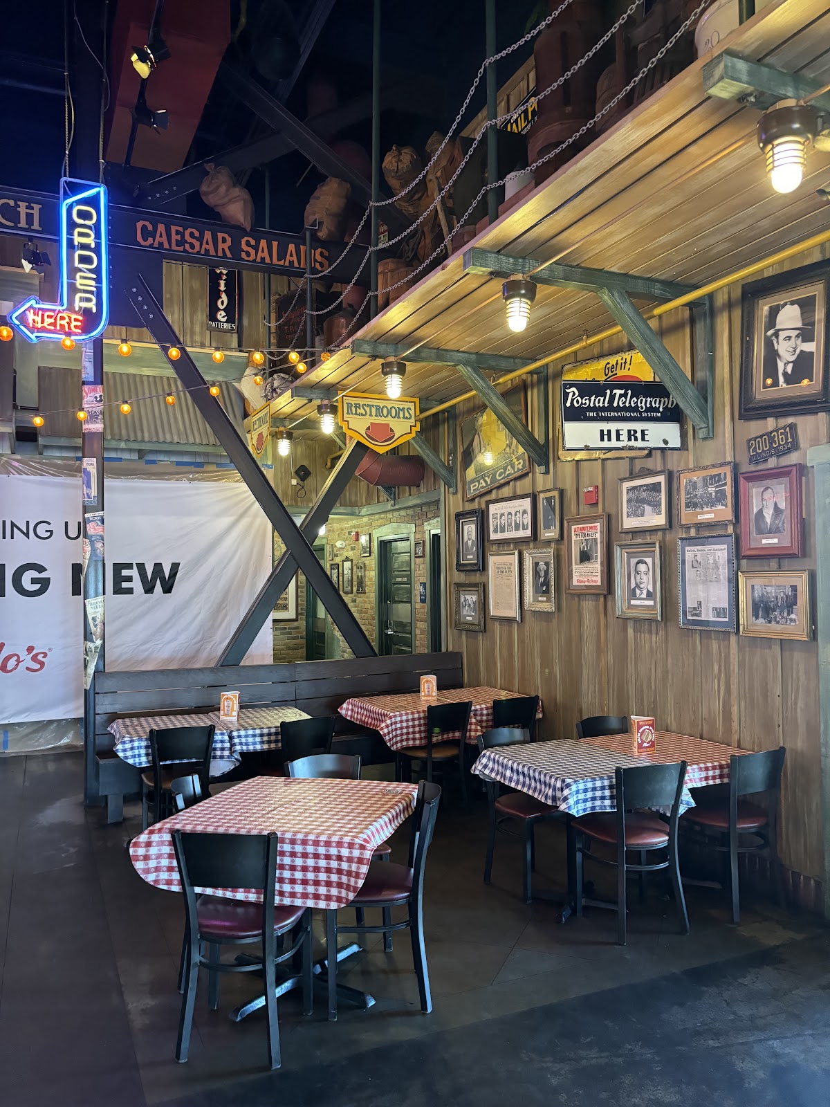 Portillo's Buena Park photo 1