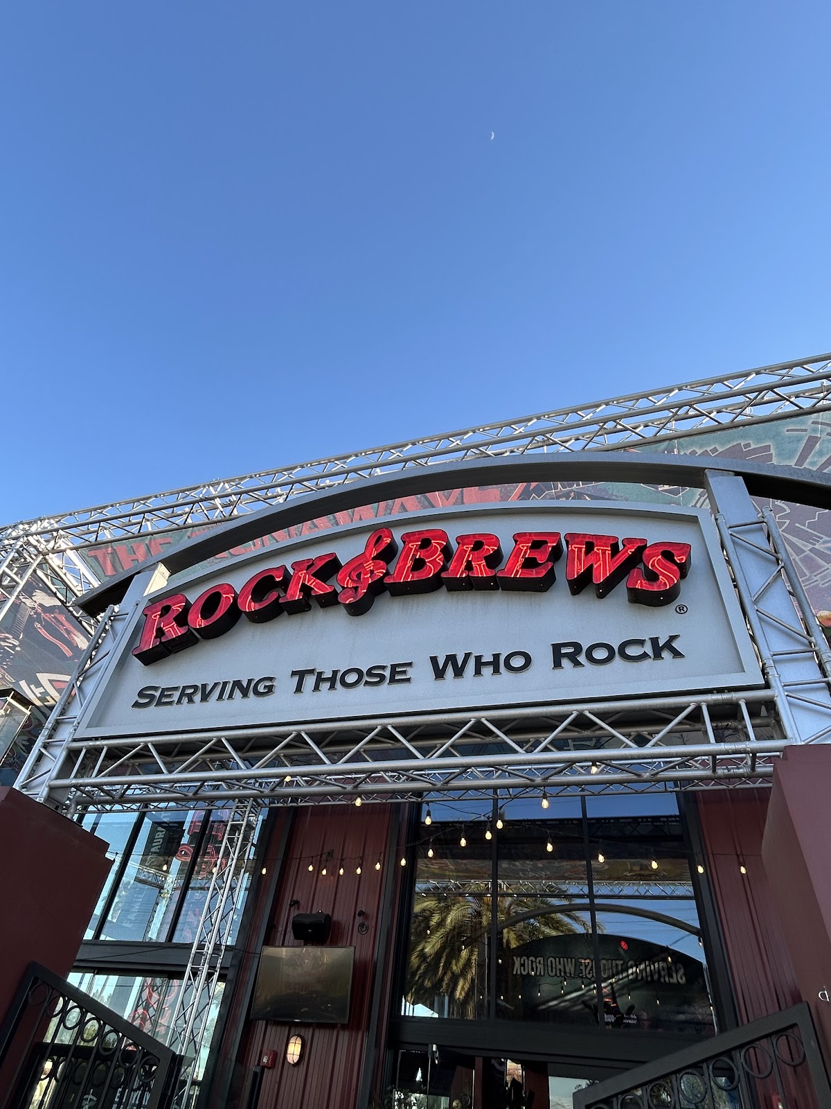 Rock & Brews Buena Park photo 1